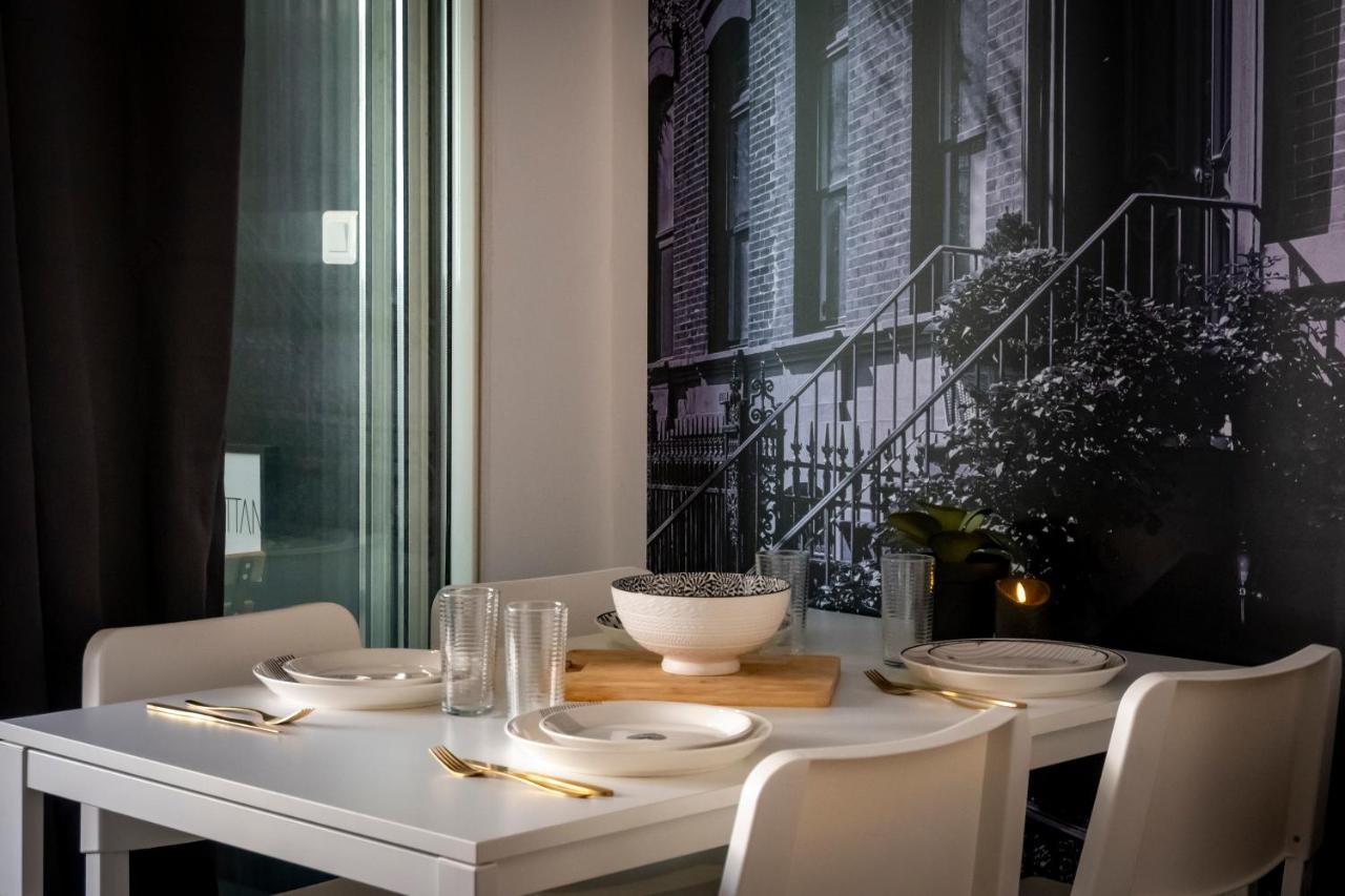 Superbe Appartement Avec Patio Nimes Exterior photo